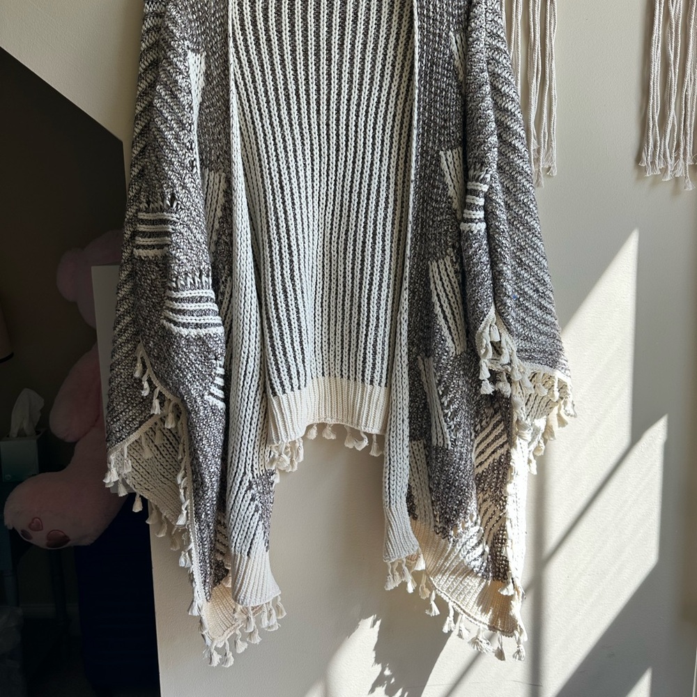 Anthropologie Black and Cream Knit Poncho - Picture 2 of 13